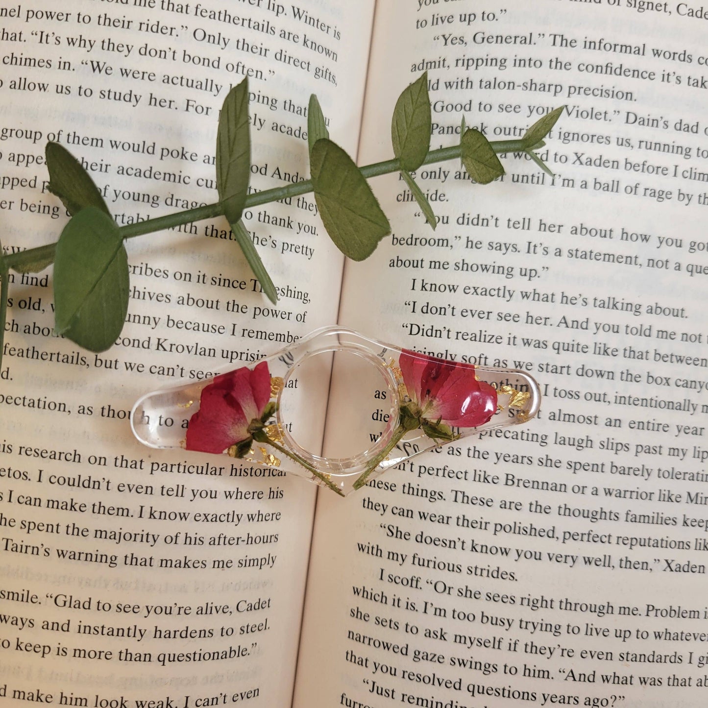 Floral Book Page Holder, Flower Thumb Page Spreader