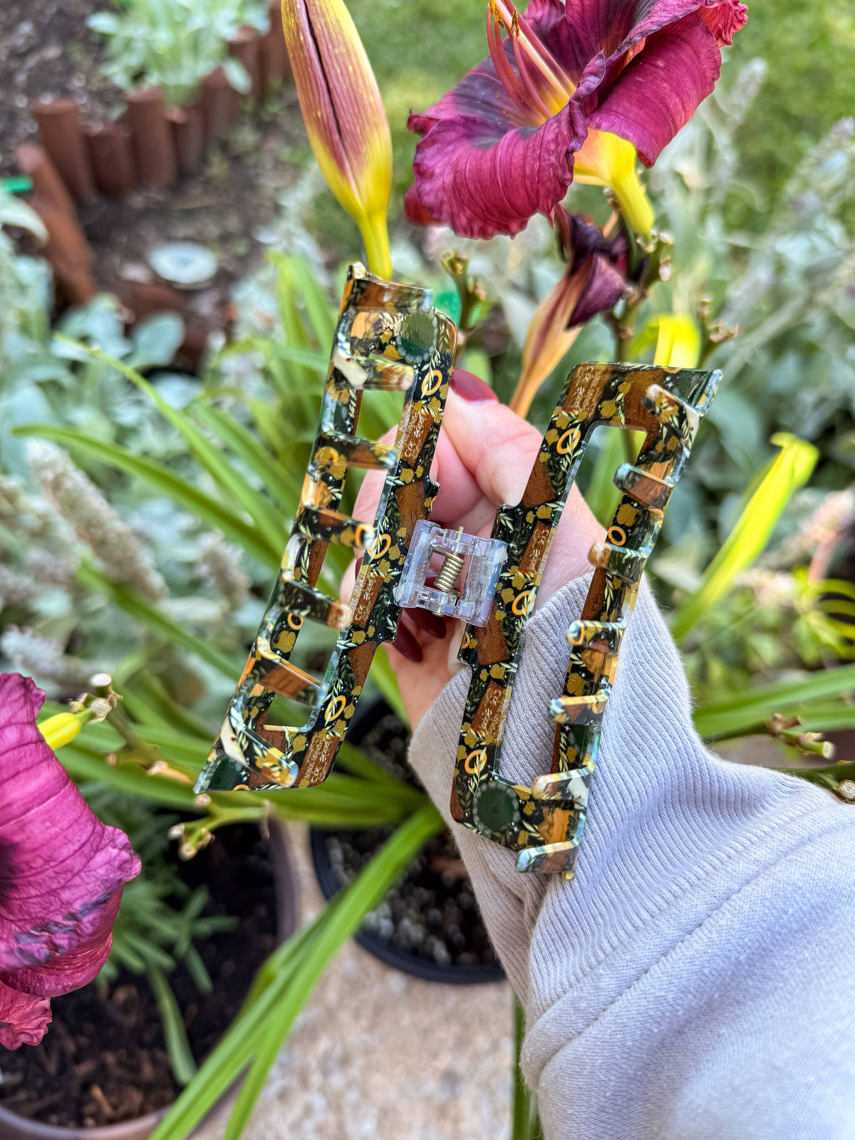 Bookish Hair Claw Clip - The Shire