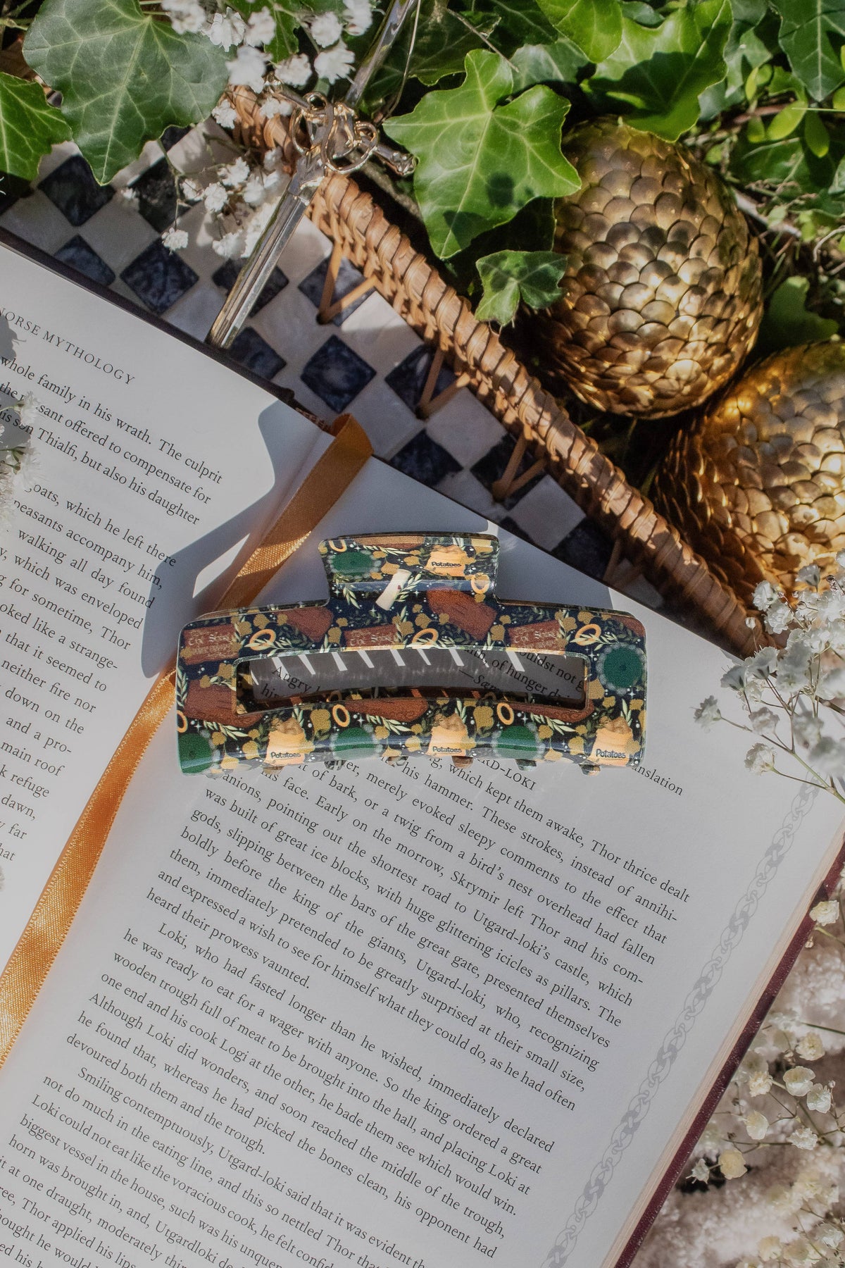 Bookish Hair Claw Clip - The Shire