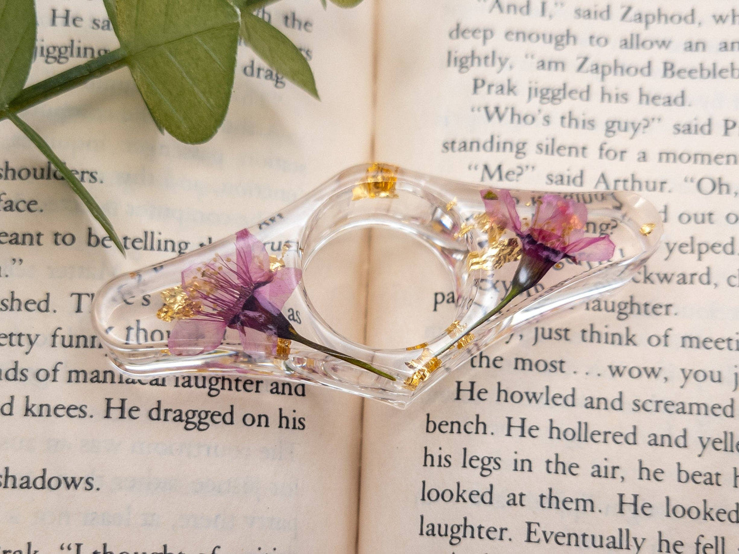 Floral Book Page Holder, Flower Thumb Page Spreader