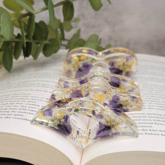 Floral Book Page Holder, Flower Thumb Page Spreader